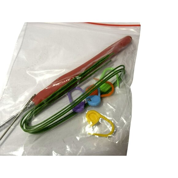 Crochet Kit For Beginners Mini Flower Pots Blue White Everything Included NEW - Picture 11 of 12